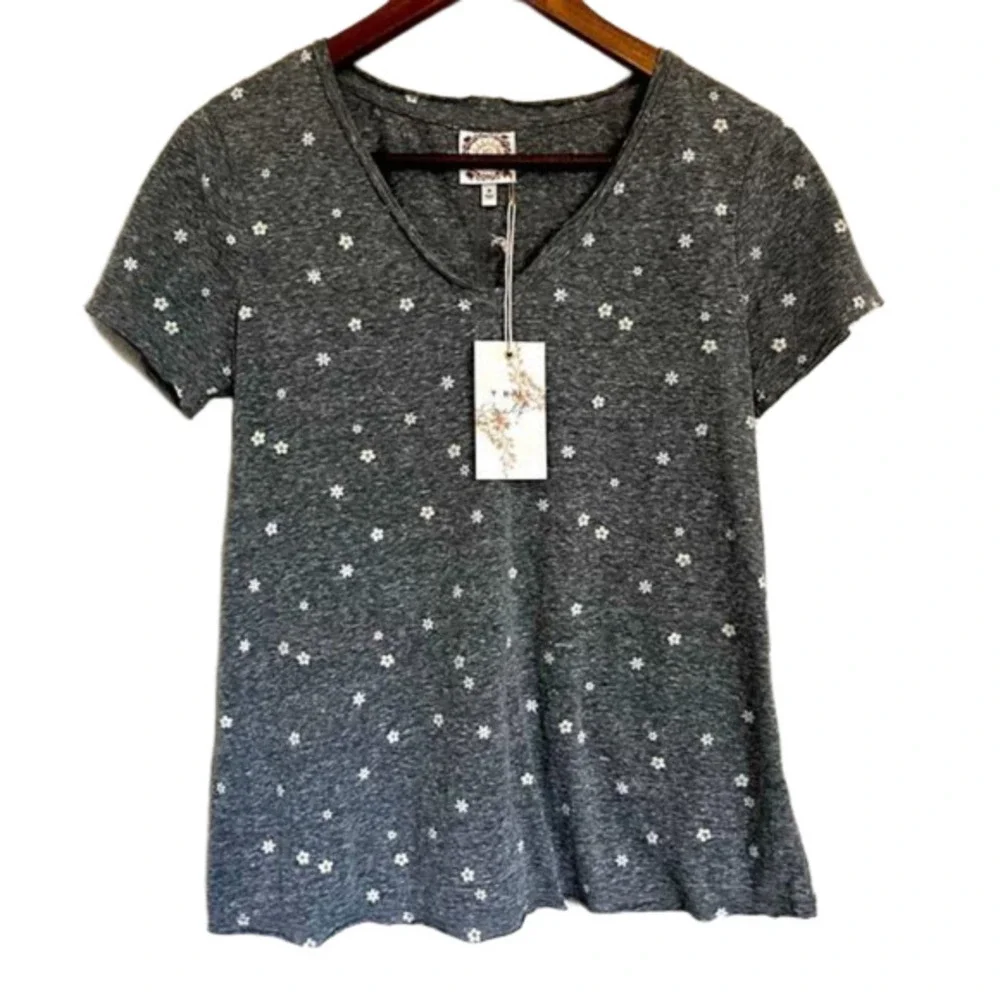 True Self Flower Print Gray Speckled Shortsleeve Top Women’s Gray Size Small